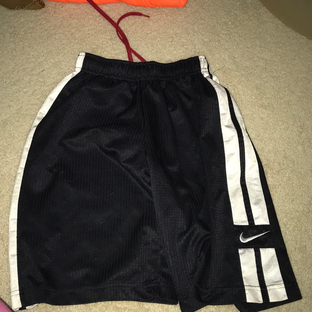 Nike small